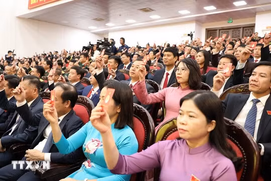 Ban Bí thư yêu cầu hoàn thành chuyển giao tổ chức đảng doanh nghiệp nhà nước trong tháng 10/2025