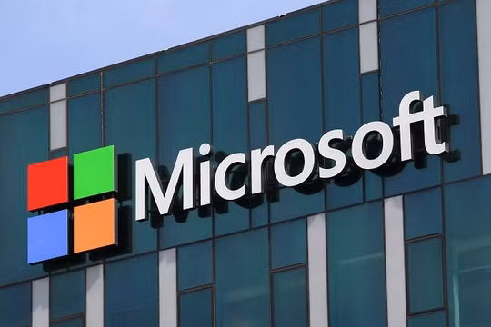 Microsoft kiếm được hàng trăm tỷ USD như thế nào?