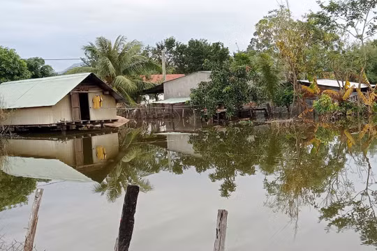 Gia Lai: 70 nhà dân vẫn còn bị ngập sau trận lũ lịch sử