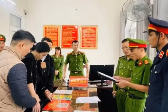 Bắt đối tượng chiếm đoạt hơn 13 tỷ đồng từ người chơi hụi online