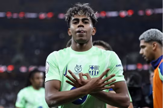 Lamine Yamal rực sáng, Barca giành vé vào tứ kết Cúp Nhà vua
