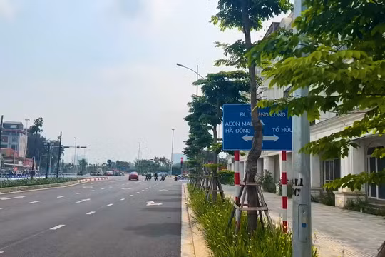 Hà Nội: Đường 700 tỷ mới hoàn thiện đã xuất hiện bất cập