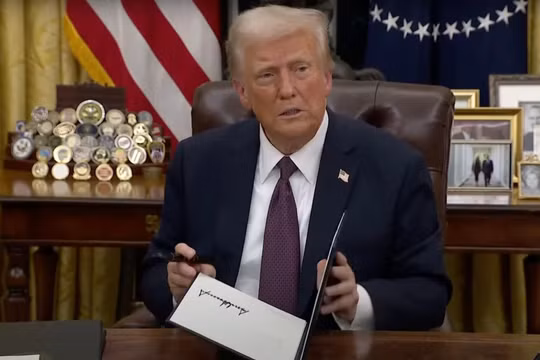 22 bang do Đảng Dân chủ lãnh đạo kiện sắc lệnh 'xóa quyền công dân' của ông Trump