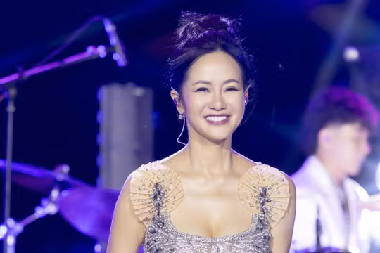 Diva Hồng Nhung đang điều trị ung thư gì?