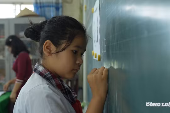 Đề xuất đãi ngộ 'chưa từng có' cho giáo viên, hưởng lương, phụ cấp lên tới 150%