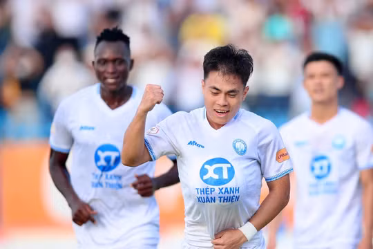 Điểm tin thể thao 15/6: Thép Xanh Nam Định vô địch V-League, Club World Cup 2025 bắt đầu sôi động