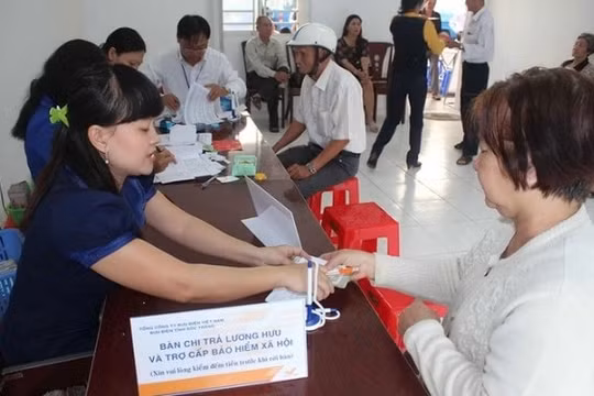 Chính sách nghỉ hưu trước tuổi thay đổi thế nào trong dự thảo Nghị định mới?