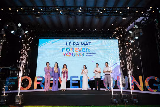 Forever Young: Hành trình trẻ – khỏe – đẹp bắt đầu từ lối sống tích cực