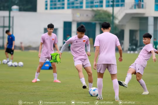 HLV Cristiano Roland hé lộ tiêu chí chọn quân cho U16 Việt Nam trước thềm giải quốc tế tại Trung Quốc