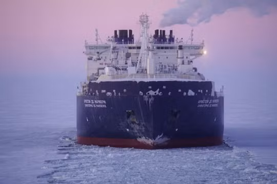 EU cân nhắc quay lại nhập khẩu LNG của Nga trong bối cảnh căng thẳng với Hoa Kỳ