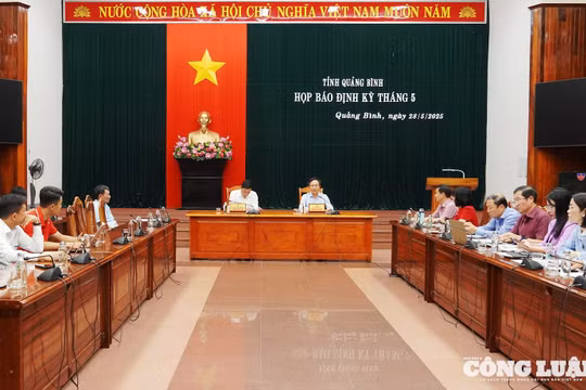Chính quyền và báo chí đồng hành vì sự phát triển bền vững của Quảng Bình