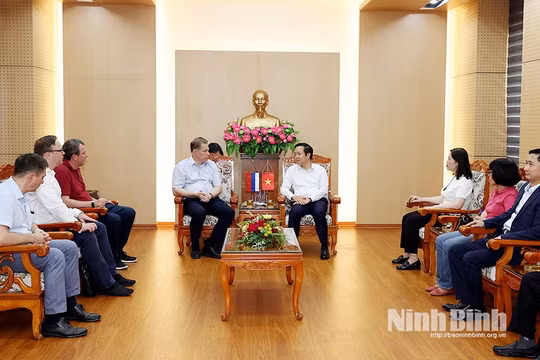 Bộ Y tế Nga sẵn sàng kết nối, hỗ trợ tỉnh Ninh Bình để thúc đẩy lĩnh vực y tế, chăm sóc sức khỏe Nhân dân