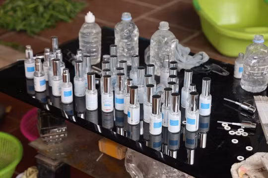 Bắc Giang: Xưởng sản xuất mỹ phẩm giả bán hơn 100.000 đơn hàng qua Tiktok, Shopee