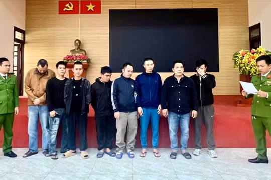 Đánh sập đường dây cá độ bóng đá với số tiền hàng trăm tỷ đồng