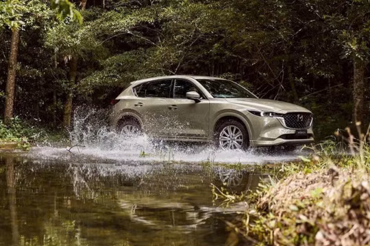Bảng giá Mazda tháng 6/2025: Loạt mẫu xe gầm cao giảm giá