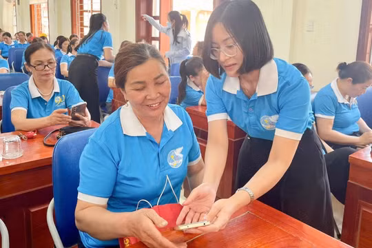 Hải Phòng: Chuyển đổi số mở đường tiếp cận thông tin và tạo thêm sinh kế cho người dân
