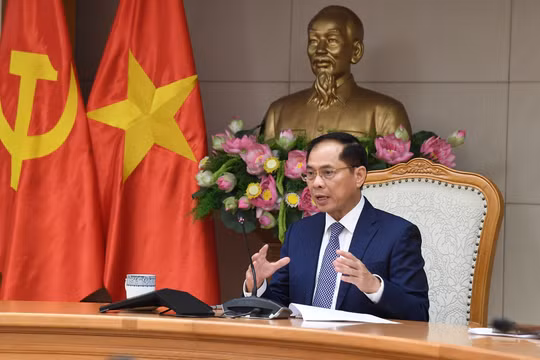 Việt Nam - Lào: Thống nhất lập trường vì hòa bình, ổn định và phát triển bền vững khu vực