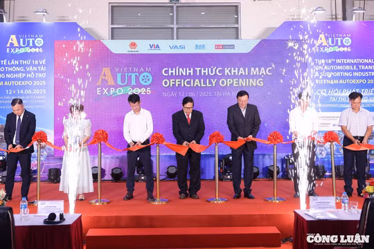 Gần 200 doanh nghiệp tham gia triển lãm Vietnam AutoExpo 2025