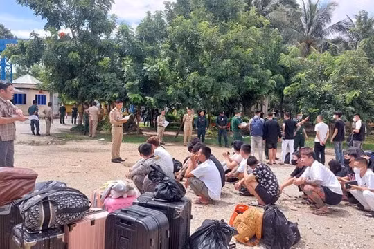 Bắc Ninh: Tiếp nhận 4 công dân trong đường dây lừa đảo tại Campuchia