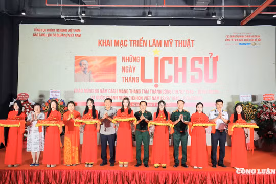 'Những ngày tháng lịch sử' – Triển lãm mỹ thuật kỷ niệm 80 năm Cách mạng Tháng Tám và Quốc khánh 2/9