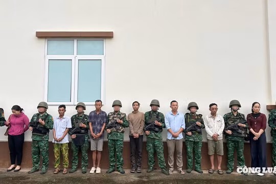 Quảng Trị: Bắt nhóm đối tượng đưa người xuất cảnh trái phép