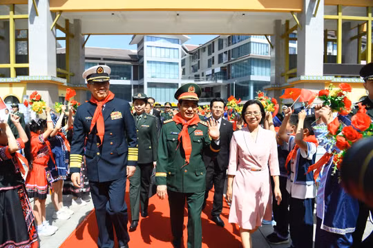 Hình ảnh Giao lưu hữu nghị quốc phòng biên giới Việt Nam-Trung Quốc lần thứ 9