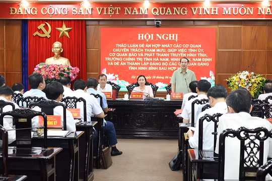 Ninh Bình: Thống nhất Đề án hợp nhất, thành lập các cơ quan, đơn vị khối Đảng sau sáp nhập