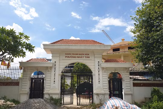 Hà Nội: Những “giao dịch ngầm” ở nghĩa trang Nhật Tân – Phú Thượng