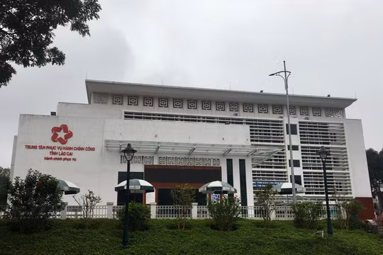 Lào Cai: Mở 2 cơ sở Trung tâm phục vụ hành chính công của tỉnh để giúp người dân không phải đi xa