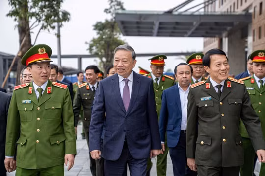 Tổng Bí thư Tô Lâm thăm, làm việc tại Trung tâm Dữ liệu Quốc gia