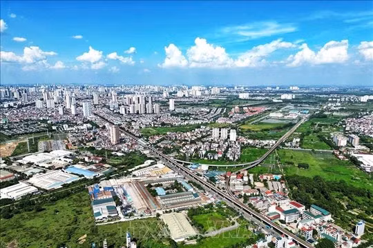 Không ít địa phương đặt ra mức giá đất trên trời: 'Bong bóng' bất động sản tái xuất?