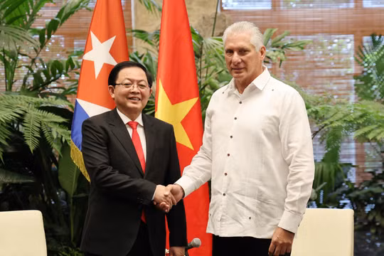 Việt Nam - Cuba: Đẩy mạnh tin cậy chính trị, duy trì trao đổi đoàn cấp cao và nâng hiệu quả các cơ chế hợp tác
