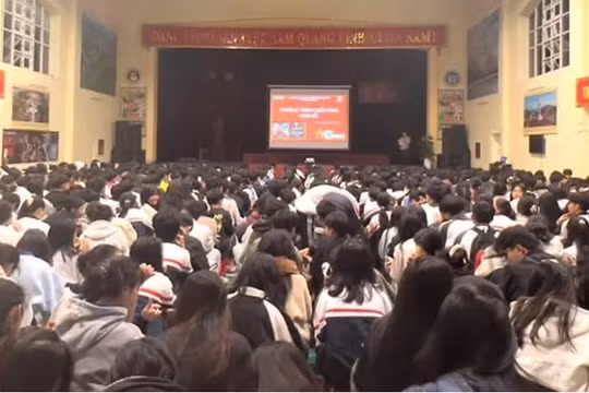 “Mưa đỏ”: Đánh thức ký ức phim lưu động – tạo nhịp cầu văn hóa kết nối các thế hệ