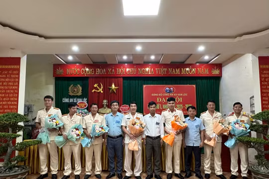 Thanh Hóa: Công an xã Vạn Lộc tổ chức Đại hội Đảng bộ Công an xã nhiệm kỳ 2025 – 2030