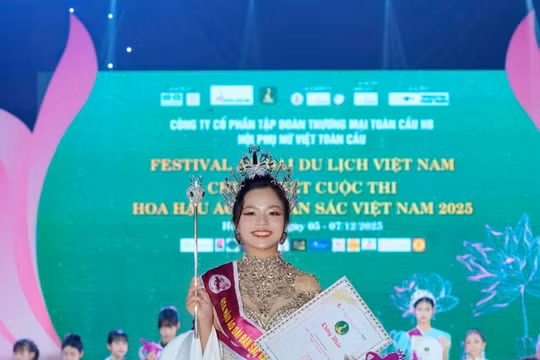 Tìm ra chủ nhân vương miện Hoa hậu Áo dài Bản sắc Việt Nam 2025