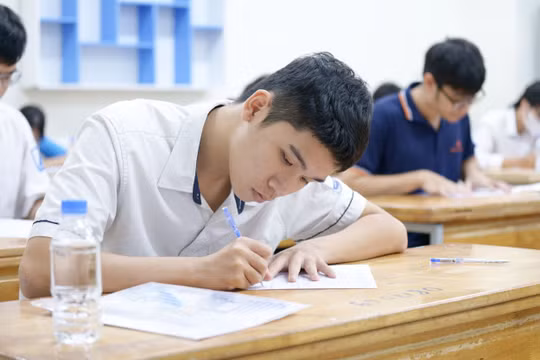 Đáp án đề thi tốt nghiệp THPT 2025 môn Hóa Học, mã đề 0318 (tham khảo)