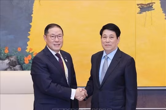 Chủ tịch nước Lương Cường tiếp Chủ tịch Hội đồng Tư vấn kinh doanh APEC 2025