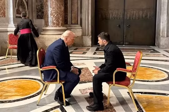 Ông Trump tin Ukraine sẵn sàng nhượng Crimea cho Nga