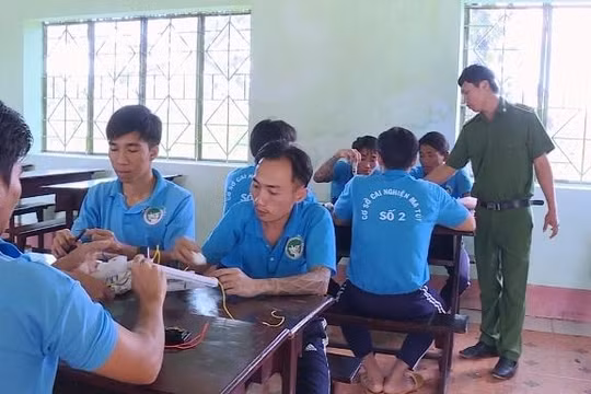 Giám đốc Công an tỉnh cấp, thu hồi giấy phép hoạt động đối với cơ sở cai nghiện ma túy tự nguyện