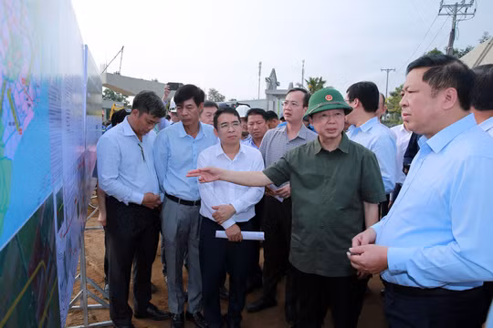 Kiên quyết loại bỏ nhà thầu khai thác mỏ vật liệu đã được tạo điều kiện nhưng vẫn vi phạm