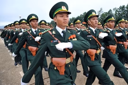 Chính phủ quy định tiêu chí xét thăng quân hàm cấp tướng vượt bậc, trước thời hạn