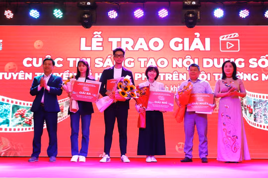 Trao giải thi sáng tạo nội dung số tuyên truyền Lễ hội Cà phê Buôn Ma Thuột