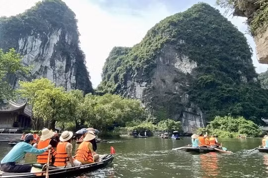 Bảo tồn, phát huy giá trị di sản Tràng An trong bối cảnh đô thị hóa