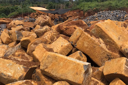 Gia Lai: Sử dụng vật liệu nổ vượt công suất để khai thác đá, một doanh nghiệp bị phạt gần 1 tỷ