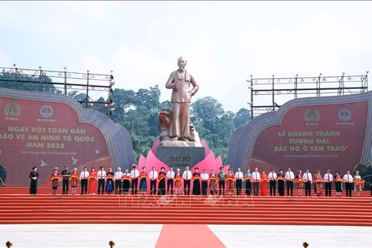 Tổng Bí thư Tô Lâm dự Lễ khánh thành Tượng đài Bác Hồ ở Tân Trào