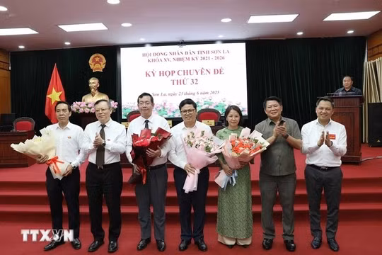 Sơn La, Bắc Kạn thông qua nhiều nghị quyết quan trọng, chuẩn bị cho chính quyền địa phương 2 cấp