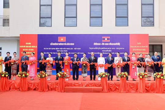 Xây dựng Bệnh viện Hữu nghị Lào – Việt Nam thành hình mẫu hợp tác trong giai đoạn mới