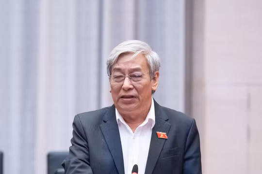 Góp ý văn kiện Đại hội XIV: Hoàn thiện Nhà nước pháp quyền - Nền tảng cho quản trị quốc gia hiện đại