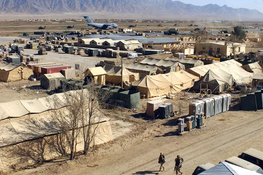 Tổng thống Mỹ có ý định gì khi muốn 'lấy lại' căn cứ không quân ở Afghanistan?