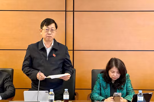 Cắt giảm thủ tục, tiến tới xóa bỏ cơ chế xin - cho trong quản lý Nhà nước về đất đai